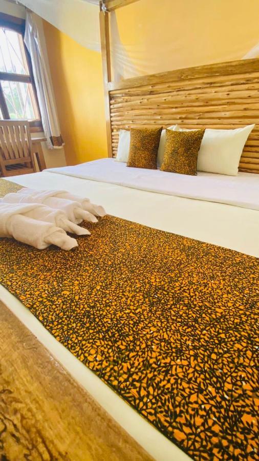 Bed and Breakfast Buutu Nest Jinja Esterno foto